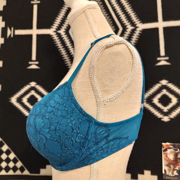 💙 EUC Victoria's Secret Very Sexy Push Up Underwire Adjustable Bra, 34DD - Picture 7 of 9